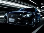Toyota Crown Hybrid Athlete 2012 года